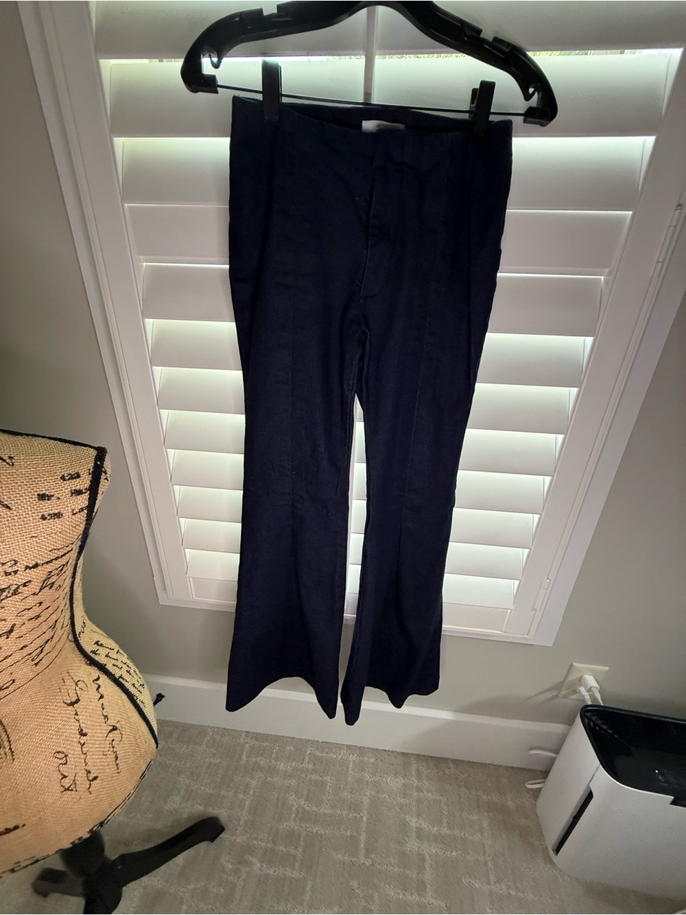 Frame Flared Front Pleat Jeans - Picture 11 of 12